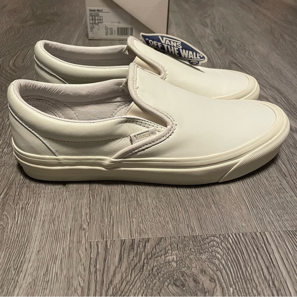 Vans x Aritzia leather Classic Slip-On 98 DX - Off White - Picture 6 of 11